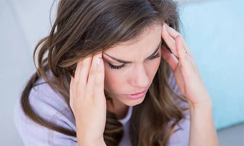 Las migrañas: tipos, síntomas y tratamientos para reducir el dolor